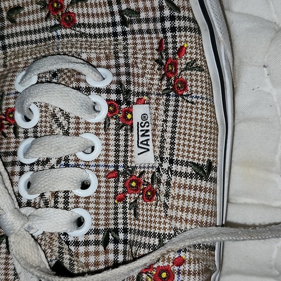 VANS Flower Patterned Skate Shoes, Size 10, VGUC, Cream and Gingham - Picture 5 of 7
